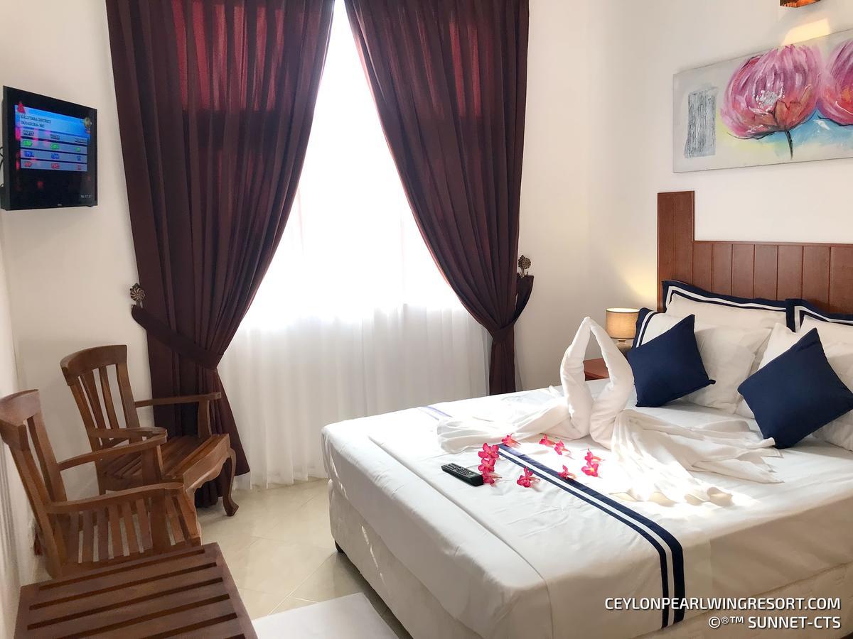 Ceylon Pearlwing Resort Negombo Esterno foto