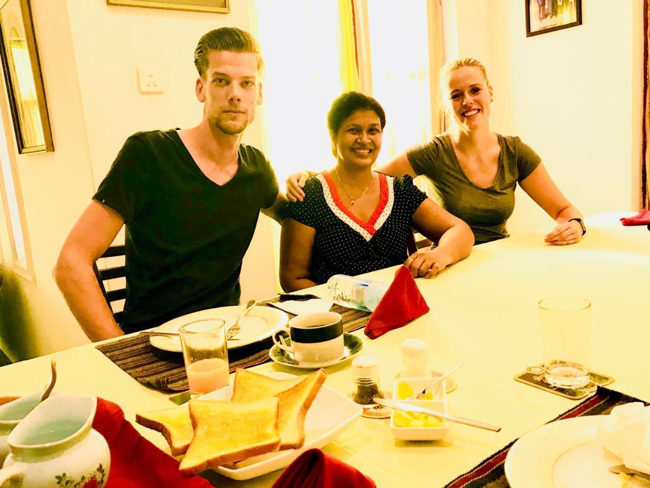 Ceylon Pearlwing Resort Negombo Esterno foto
